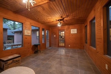 Welcome to this charming home nestled within the private, gated on Holly Lake Ranch Golf Club in Texas - for sale on GolfHomes.com, golf home, golf lot