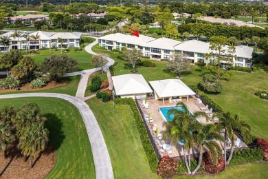 Inviting 3-bedroom, 2-bath residence boasts breathtaking double on Quail Ridge Golf Course and Country Club in Florida - for sale on GolfHomes.com, golf home, golf lot