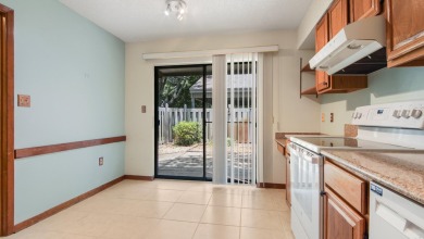 Charming Patio Home in Bluewater Bay - 1000 Bay Drive, Unit 525

 on Fairway Oaks at Magnolia Golf Course in Florida - for sale on GolfHomes.com, golf home, golf lot