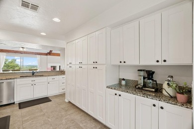 Welcome to 401-D Hi There at BayView TownHomes in Horseshoe Bay on Slick Rock Golf Course - Horseshoe Bay in Texas - for sale on GolfHomes.com, golf home, golf lot