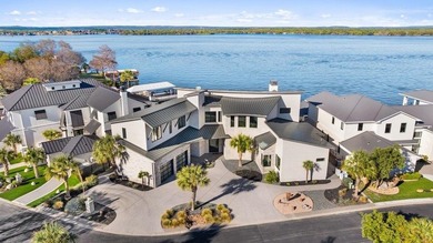 Located in the historic district of Horseshoe Bay, this on Slick Rock Golf Course - Horseshoe Bay in Texas - for sale on GolfHomes.com, golf home, golf lot