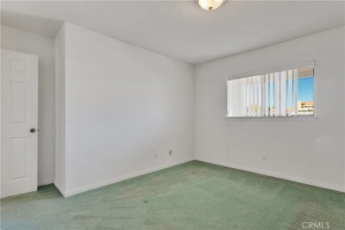SUPER CUTE 3 BR ACROSS FROM THE NORTH LAKE!! ROOM FOR A POOL! on Silver Lakes Golf Course in California - for sale on GolfHomes.com, golf home, golf lot