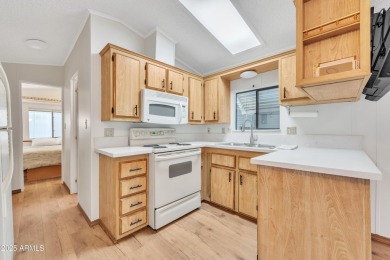 Financing available! Bring all offers! This wonderful, remodeled on Roadhaven Golf Course in Arizona - for sale on GolfHomes.com, golf home, golf lot