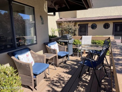 This 2 bed, 2 bath single level townhouse with a  carport is on Canyon Mesa Country Club in Arizona - for sale on GolfHomes.com, golf home, golf lot