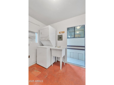 Financing available! Bring all offers! This wonderful, remodeled on Roadhaven Golf Course in Arizona - for sale on GolfHomes.com, golf home, golf lot