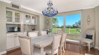 Located behind the gates of the Longboat Key Club, this updated on Links on Longboat Golf Club in Florida - for sale on GolfHomes.com, golf home, golf lot