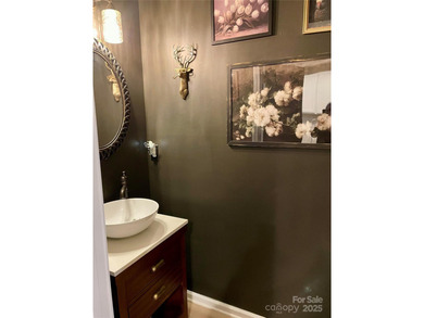 This beautifully renovated townhouse, offers modern living at on Tega Cay Golf Club in South Carolina - for sale on GolfHomes.com, golf home, golf lot