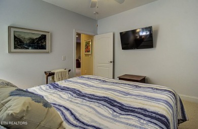 Rare Opportunity, A Villa in Rarity Bay with a lakeview. Great on Rarity Bay Country Club - Loudon in Tennessee - for sale on GolfHomes.com, golf home, golf lot