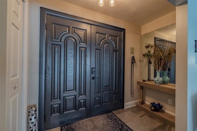 Under contract-accepting backup offers. Must-See Dunedin Pool on The Dunedin Country Club in Florida - for sale on GolfHomes.com, golf home, golf lot