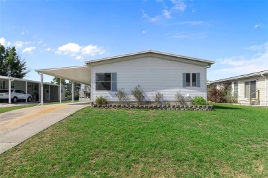 This stunning 3 bedroom 2 bath Palm Harbor home sits on the #11 on Brookridge Country Club in Florida - for sale on GolfHomes.com, golf home, golf lot