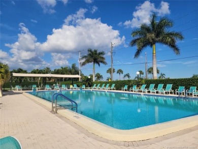 Penthouse condo remodeled with high end finishes. 2 br, 2 ba on Martin County Golf Course in Florida - for sale on GolfHomes.com, golf home, golf lot