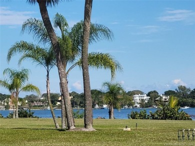 Penthouse condo remodeled with high end finishes. 2 br, 2 ba on Martin County Golf Course in Florida - for sale on GolfHomes.com, golf home, golf lot