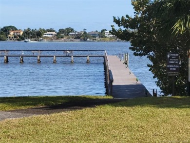 Penthouse condo remodeled with high end finishes. 2 br, 2 ba on Martin County Golf Course in Florida - for sale on GolfHomes.com, golf home, golf lot