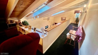 Charming Townhouse * High Point Country Club!!! Welcome to this on High Point Golf Club in New Jersey - for sale on GolfHomes.com, golf home, golf lot