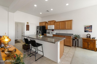 Fantastic Home on a .16 acre/Corner Lot in Quailwood backing on Quail Wood Greens Golf Course in Arizona - for sale on GolfHomes.com, golf home, golf lot