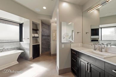 Home for sale in Entrada. Exquisite, 3bed +office, like-new on Entrada at Snow Canyon in Utah - for sale on GolfHomes.com, golf home, golf lot