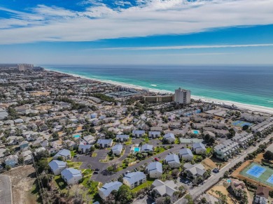 SELLER WILL PAY SPECIAL ASSESSMENT COMING UP! This beautifully on Emerald Bay Golf Club in Florida - for sale on GolfHomes.com, golf home, golf lot