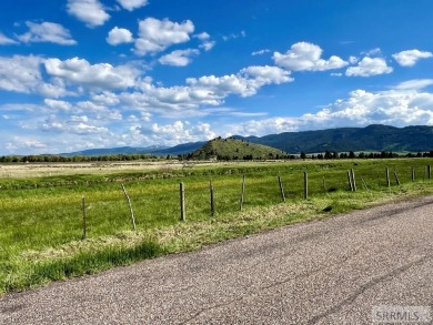 Overlooking beautiful Alexander Resevoir this 5.40 acre lot has on Oregon Trail Country Club in Idaho - for sale on GolfHomes.com, golf home, golf lot