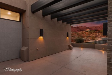 Home for sale in Entrada. Exquisite, 3bed +office, like-new on Entrada at Snow Canyon in Utah - for sale on GolfHomes.com, golf home, golf lot