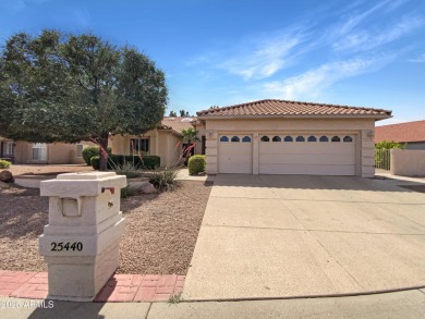 Elegantly upgraded and move-in ready, this stunning 2-bed on Palo Verde Golf and Country Club in Arizona - for sale on GolfHomes.com, golf home, golf lot