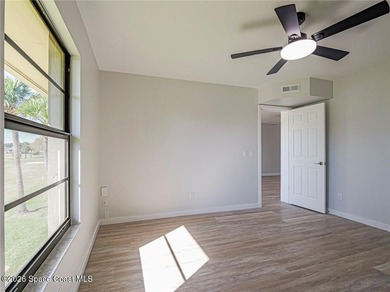 Scenic golf course views, completely remodeled. NEW: ceiling on Vista Plantation Golf Club in Florida - for sale on GolfHomes.com, golf home, golf lot