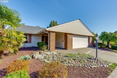 Welcome home, Summerfield!  A hole in one opportunity to live in on Summerfield Golf and Country Club in Oregon - for sale on GolfHomes.com, golf home, golf lot