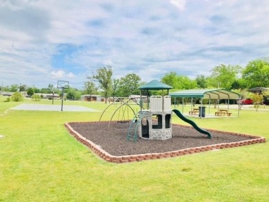 Nice 50'x100' Lot with Beautiful Shade Trees. Property Features on Links At Lands End in Texas - for sale on GolfHomes.com, golf home, golf lot