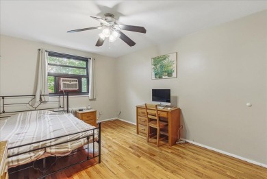 Welcome to this corner one-bedroom upper unit in the Clearview on Clearview Park Golf Course in New York - for sale on GolfHomes.com, golf home, golf lot