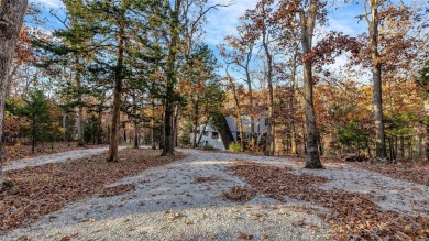 Welcome to your dream chalet in the highly sought-after on Innsbrook Resort Golf Course in Missouri - for sale on GolfHomes.com, golf home, golf lot