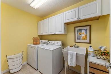 Discover your new dream home in this stunning 3 bedroom, 2 on The Links of Spruce Creek in Florida - for sale on GolfHomes.com, golf home, golf lot