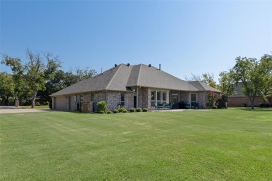 GORGEOUS HOME ON NUTCRACKER HOLE #7 WITH HUGE GOLF COURSE VIEWS! on Nutcracker Golf Club in Texas - for sale on GolfHomes.com, golf home, golf lot