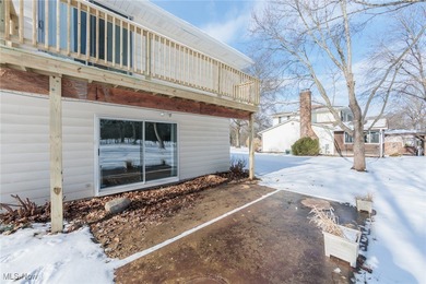 Welcome to this split-level gem in the sought after heart of on Weymouth Country Club in Ohio - for sale on GolfHomes.com, golf home, golf lot