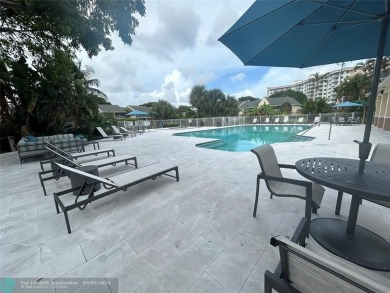 Stunning 2 Bedroom, 2 Bath Corner Unit in Breezes at Palm Aire! on Palm-Aire Country Club and Resort - Palms in Florida - for sale on GolfHomes.com, golf home, golf lot