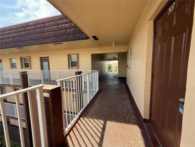Welcome to your 55+ peaceful retreat community--where comfort on Sunrise Lakes Phase III in Florida - for sale on GolfHomes.com, golf home, golf lot