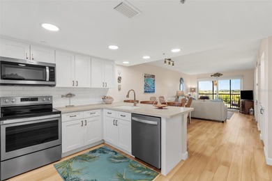 Must see updated 2/2 condo with luxury vinyl planking thru out on Terra Ceia Golf and Country Club in Florida - for sale on GolfHomes.com, golf home, golf lot