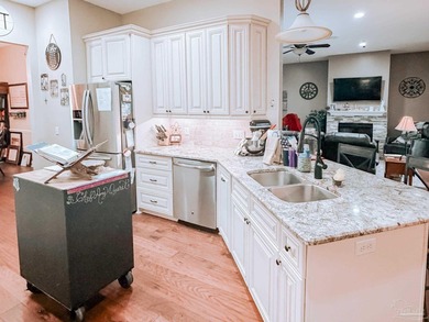 Located in the Marcus Pointe golf course community, this on Marcus Pointe Golf Club in Florida - for sale on GolfHomes.com, golf home, golf lot