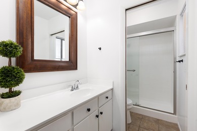 Charming and cozy, this end-unit home is a rare find in the on Bloomington Country Club in Utah - for sale on GolfHomes.com, golf home, golf lot