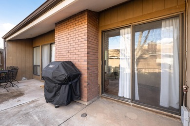 Charming and cozy, this end-unit home is a rare find in the on Bloomington Country Club in Utah - for sale on GolfHomes.com, golf home, golf lot