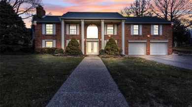 Welcome to 15 Fairway Drive in the stately & elegant Country on Sunset Hills Country Club in Illinois - for sale on GolfHomes.com, golf home, golf lot