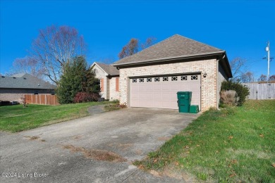 Welcome to 429 Ridgecrest Rd a charming 4-bed, 3-bath home in on Elizabethtown Municipal Par-3 in Kentucky - for sale on GolfHomes.com, golf home, golf lot