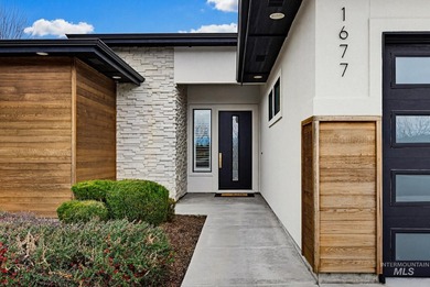 Stunning move-in ready single-level home in Banbury Meadows! on BanBury Golf Club in Idaho - for sale on GolfHomes.com, golf home, golf lot