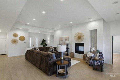 Stunning move-in ready single-level home in Banbury Meadows! on BanBury Golf Club in Idaho - for sale on GolfHomes.com, golf home, golf lot