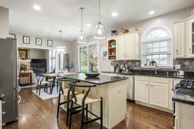Discover elegance and the perfect home for entertaining in this on Boulder Ridge Country Club in Illinois - for sale on GolfHomes.com, golf home, golf lot
