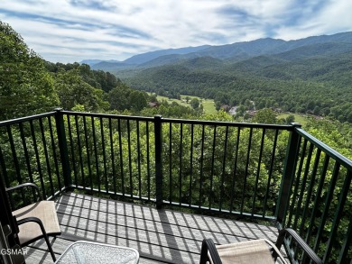 This 2 bed/1 bath luxury condo can accommodate up to 6 guests on Bent Creek Golf Course in Tennessee - for sale on GolfHomes.com, golf home, golf lot