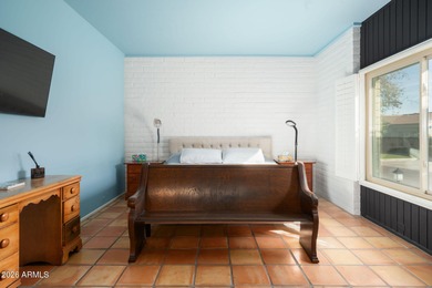 Casa del Monte is a 24-hour guard-gated community set near on The Phoenician  in Arizona - for sale on GolfHomes.com, golf home, golf lot