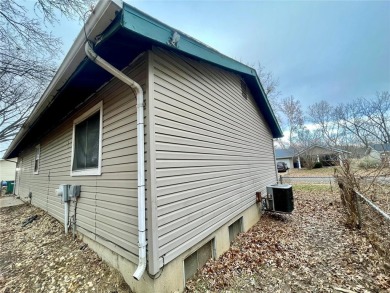 Welcome to this home in this home on a quiet street in the on Eagle Springs Golf Course - Eagle Springs in Missouri - for sale on GolfHomes.com, golf home, golf lot