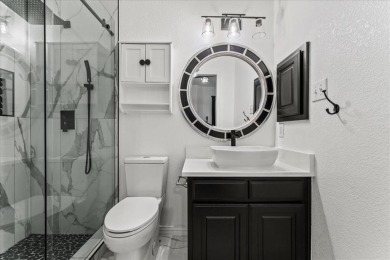 Beautiful, West facing home on Cul De Sac and corner lot in on Gentle Creek Golf Club in Texas - for sale on GolfHomes.com, golf home, golf lot
