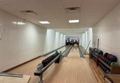 Amenities! Amenities! This 2 bedroom, 1 bath, pet friendly condo on Bretton Woods Country Club in New York - for sale on GolfHomes.com, golf home, golf lot