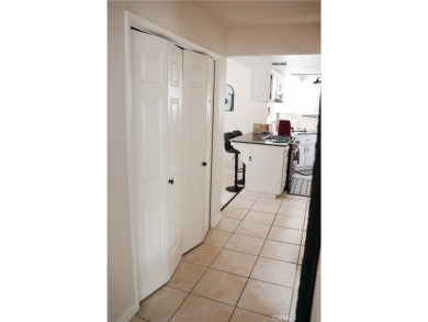 Welcome to your ideal Central Coast home!  This charming 2 on Chalk Mountain Golf Course in California - for sale on GolfHomes.com, golf home, golf lot