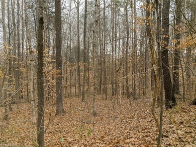 Don't miss this opportunity to build in the sought-after Oak on Oak Valley Golf Club in North Carolina - for sale on GolfHomes.com, golf home, golf lot